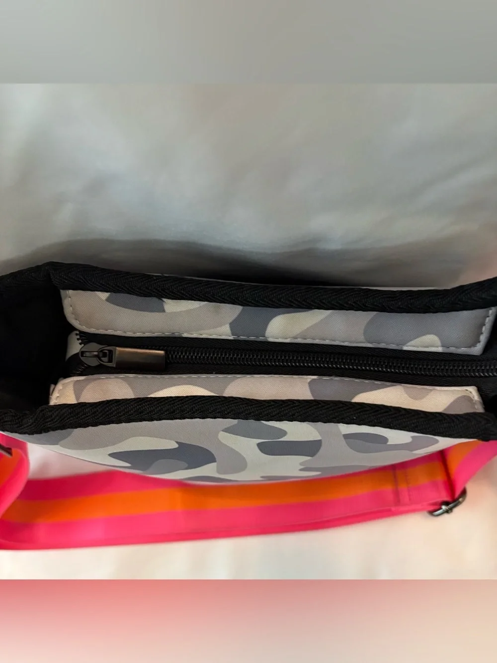 Haute Shore Jeri Rise | Mini Camo Neoprene Crossbody - Picture 6 of 9